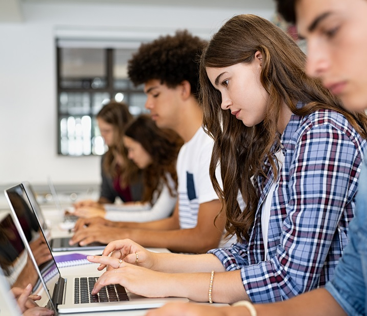 La Formación Profesional, una alternativa de futuro. El futuro en tus manos